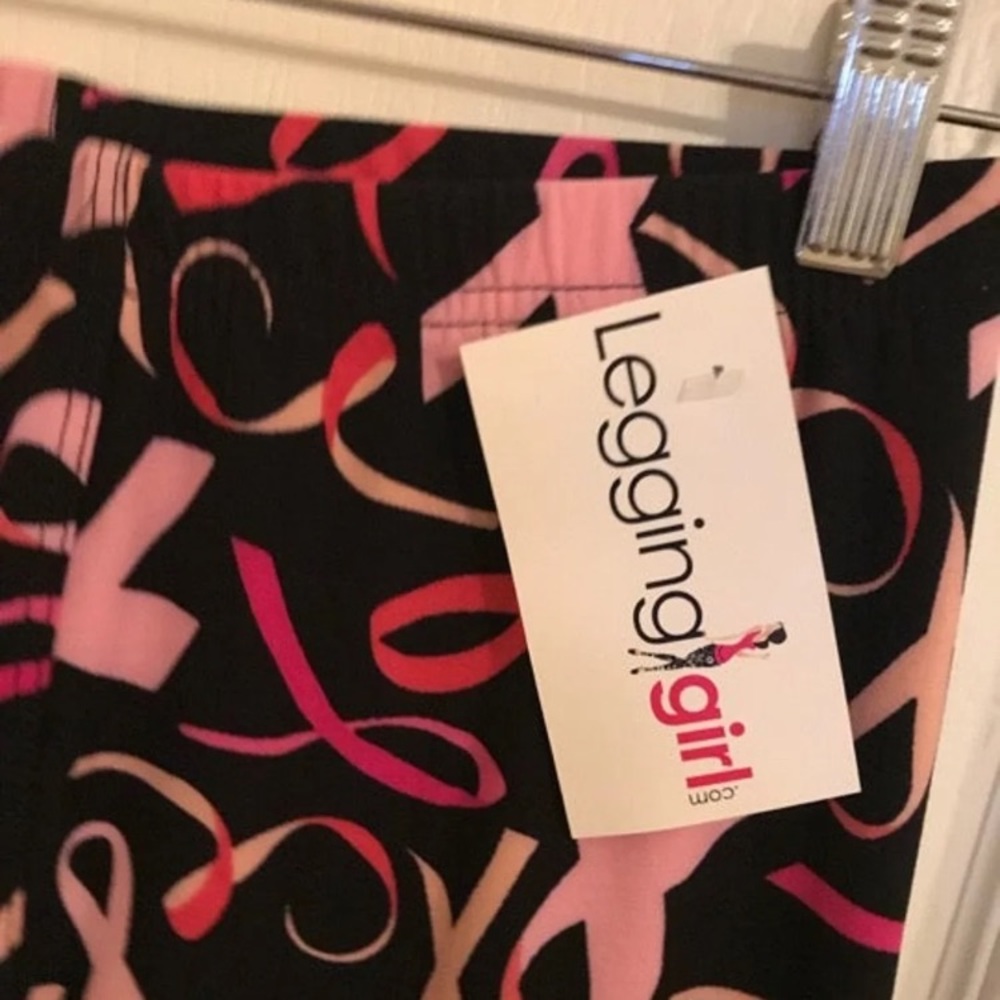 Pink Ribbons Leggings OS - Picture 2 of 3